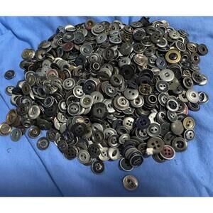 Lot of 750+ Metal Workwear Buttons